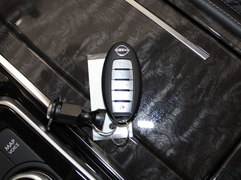 Used 2024 Nissan Armada Platinum w/ Captain's Chairs Package image 60