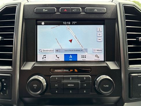 Used 2019 Ford F150 XLT w/ Equipment Group 302A Luxury AWD/4WD image 32