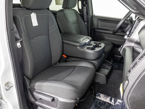 New 2026 RAM 3500 Tradesman AWD/4WD image 37