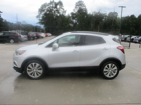 Used 2017 Buick Encore Preferred FWD image 25