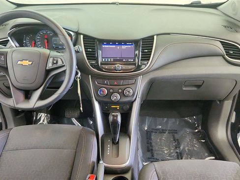 Used 2020 Chevrolet Trax LS w/ Tint and Cruise Package FWD image 34