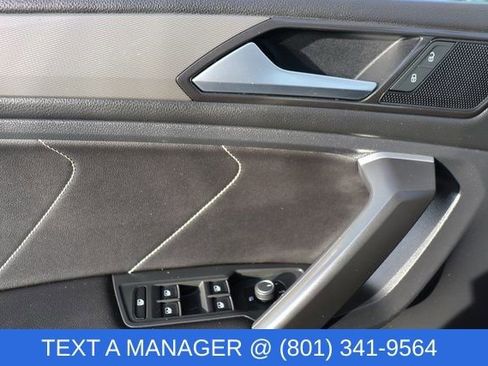 Used 2024 Volkswagen Tiguan SE image 19