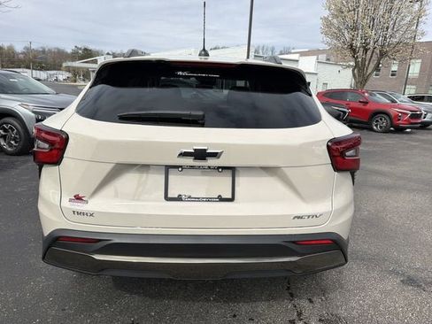 New 2026 Chevrolet Trax ACTIV w/ Sunroof Package image 5