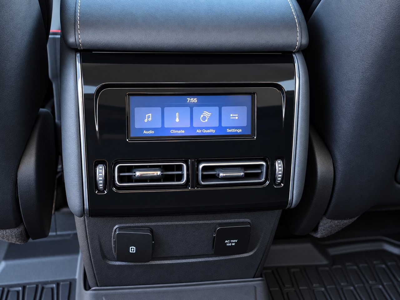 Used 2025 Lincoln Aviator AWD image 27