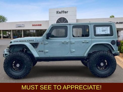 Used 2024 Jeep Wrangler Unlimited Rubicon 392 AWD/4WD image 2