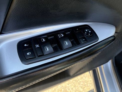Used 2017 Dodge Journey SE FWD image 14