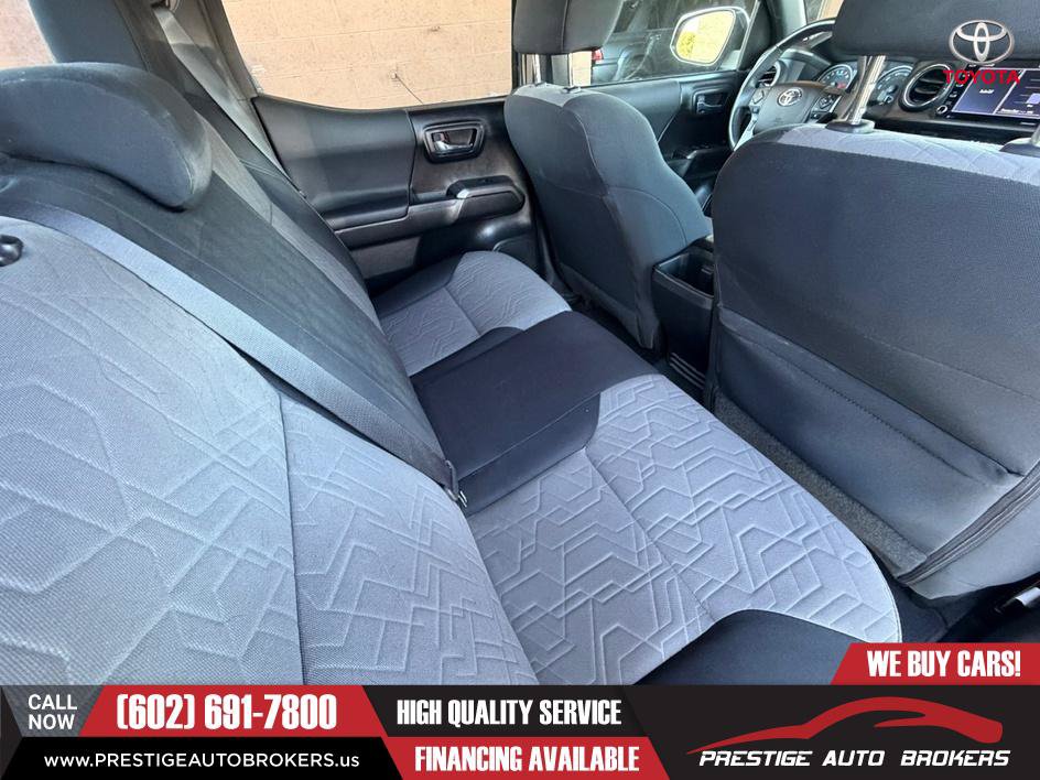 Used 2021 Toyota Tacoma TRD Off-Road w/ Technology Package AWD/4WD image 44