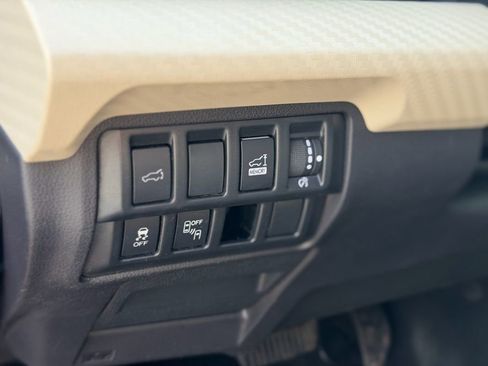 Used 2019 Subaru Ascent Premium AWD/4WD image 26