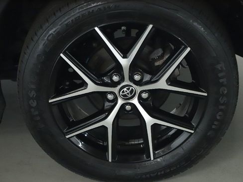 Used 2017 Toyota RAV4 SE w/ Power Extra Value Package AWD/4WD image 41