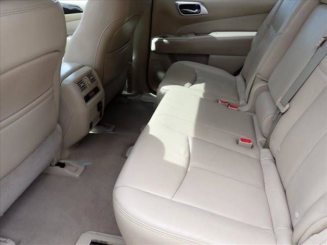 Used 2014 Nissan Pathfinder SL w/ SL Premium Package AWD/4WD image 10