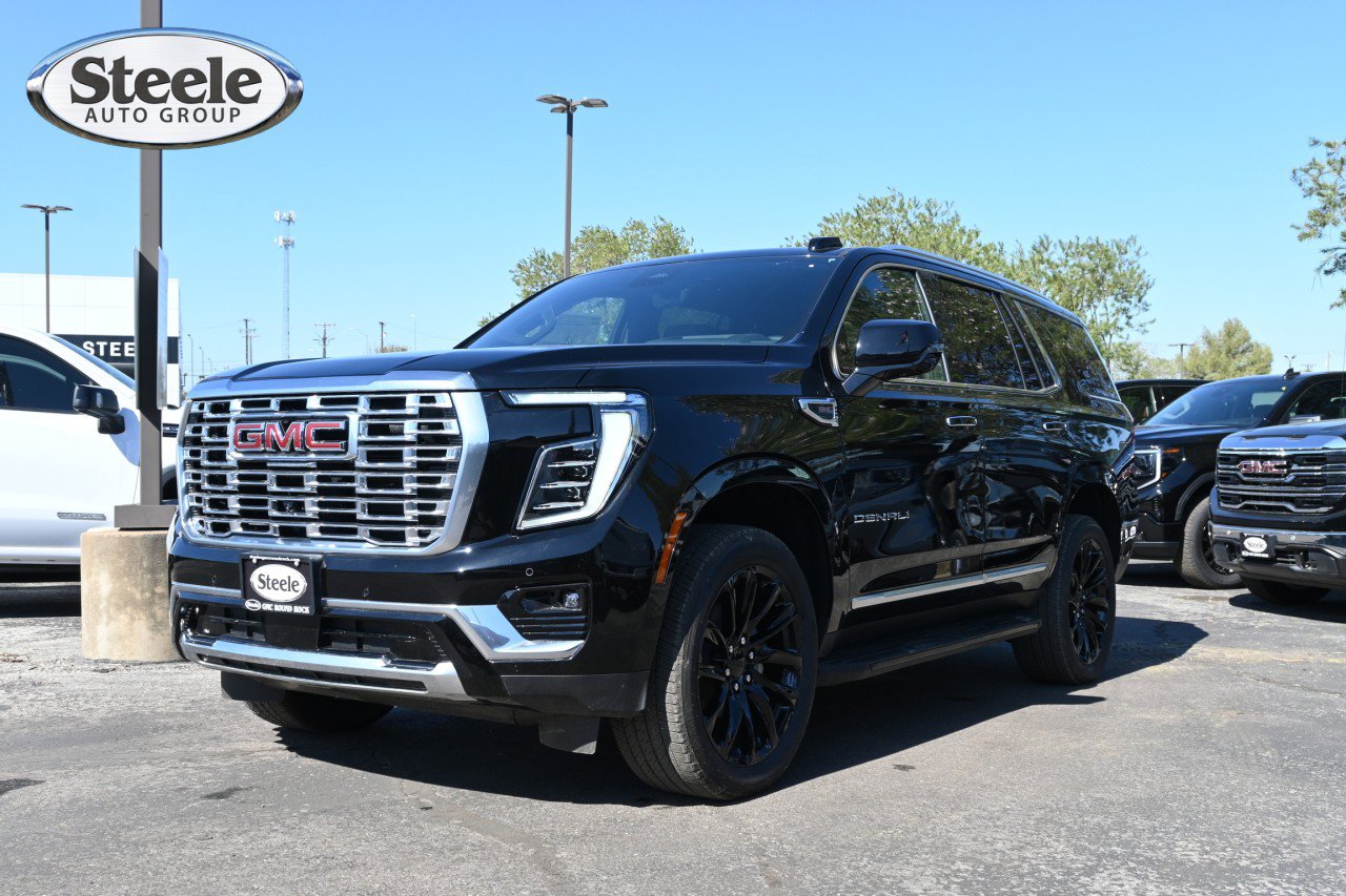 New 2026 GMC Yukon Denali w/ Advanced Technology Package RWD image 2