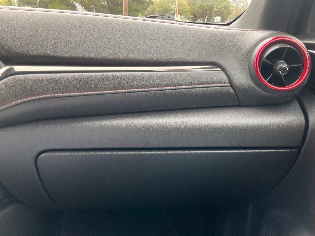 Used 2019 Chevrolet Blazer RS AWD/4WD image 36