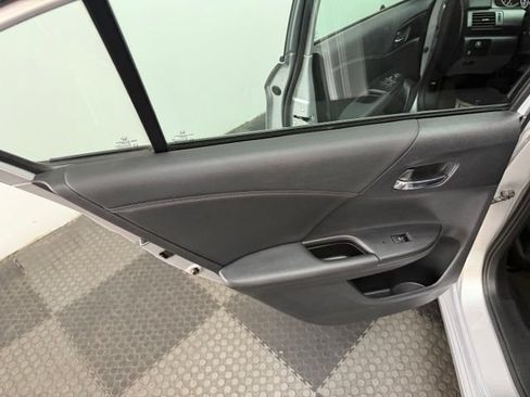 Used 2015 Honda Accord EX image 34