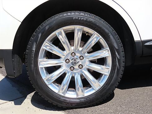 Used 2013 Lincoln MKX FWD image 34