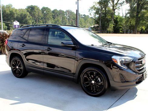 Used 2019 GMC Terrain SLE w/ Black Edition image 10