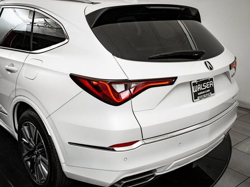 Certified 2025 Acura MDX w/ Advance Package image 19