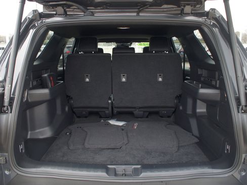 Certified 2025 Toyota 4Runner TRD Off-Road Premium w/ Tow Technology Package image 18