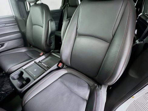 Used 2025 Honda Odyssey Sport-L image 20