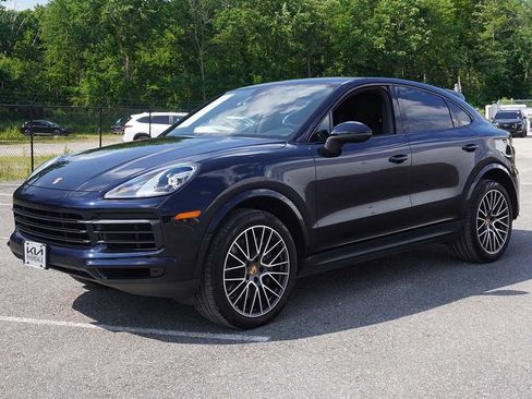 Used 2021 Porsche Cayenne Coupe AWD/4WD image 9