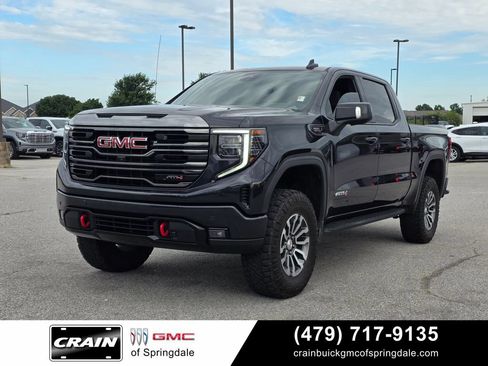 Used 2023 GMC Sierra 1500 AT4 w/ AT4 Premium Package AWD/4WD image 3