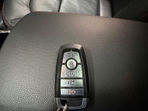 Used 2018 Ford Explorer Sport w/ Equipment Group 401A image 43