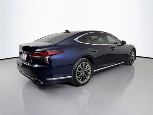 Used 2020 Lexus LS 500 w/ Interior Upgrade Package RWD image 5