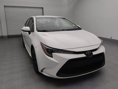 Used 2020 Toyota Corolla LE image 14