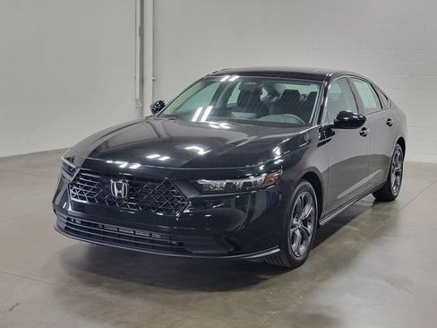 Certified 2023 Honda Accord EX image 2
