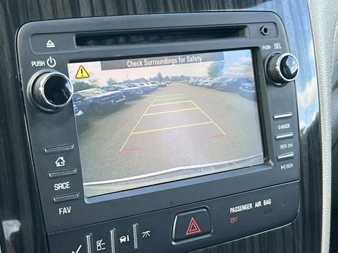 Used 2014 Chevrolet Traverse LT FWD image 37
