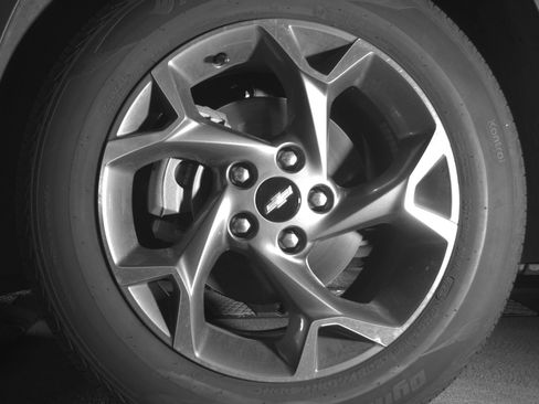 Used 2025 Chevrolet Trax LT FWD image 12