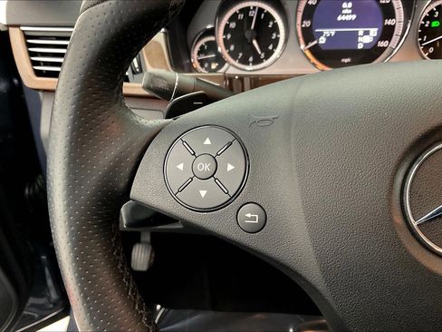 Used 2011 Mercedes-Benz E 350 4MATIC Sedan image 11