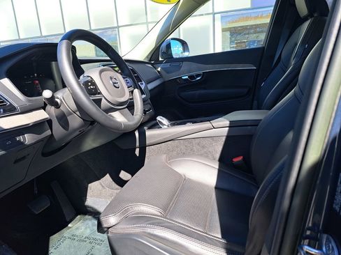 Used 2023 Volvo XC90 T8 Ultimate image 22