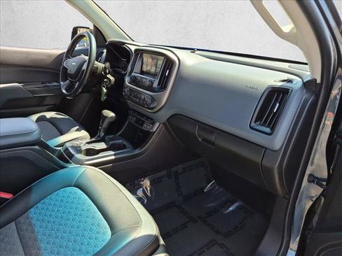 Used 2018 Chevrolet Colorado Z71 RWD image 20