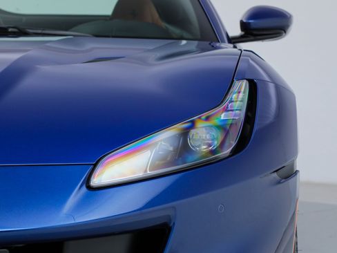 Certified 2023 Ferrari Portofino M image 18