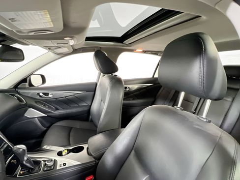 Used 2017 INFINITI Q50 3.0t Premium w/ 3.0T Premium Plus Package image 21