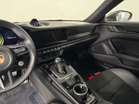 Certified 2024 Porsche 911 Carrera T RWD image 24