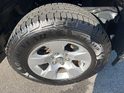 Certified 2020 RAM 1500 Big Horn image 9