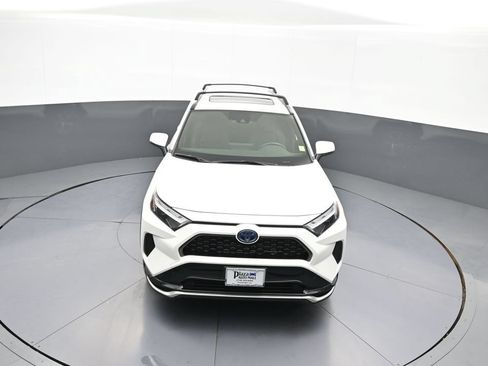 Used 2023 Toyota RAV4 SE w/ Weather & Moonroof Package AWD/4WD image 36