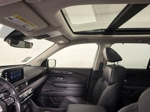 Used 2024 Honda Pilot Elite image 33