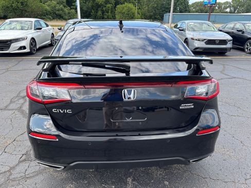 Certified 2024 Honda Civic Sport Touring image 7