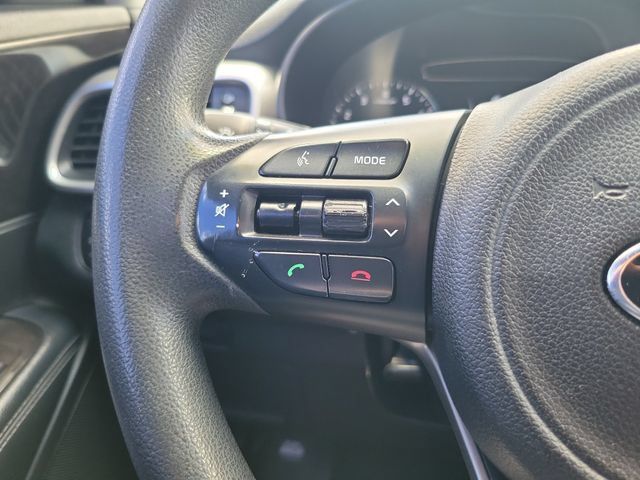 Used 2017 Kia Sorento FWD image 17