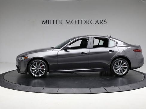 Used 2023 Alfa Romeo Giulia Sprint image 4