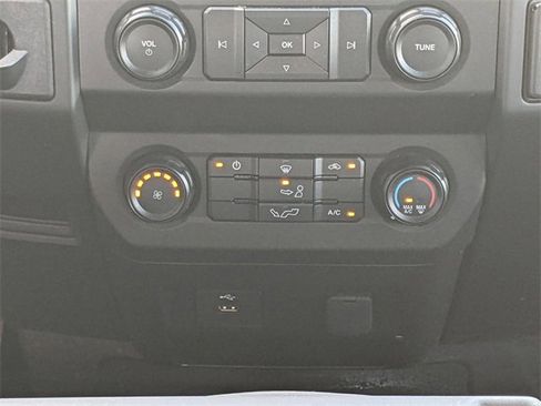 Used 2019 Ford F150 XL w/ Equipment Group 101A Mid image 16