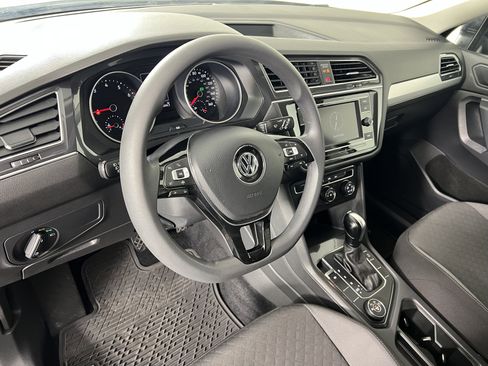 Used 2020 Volkswagen Tiguan S AWD/4WD image 14