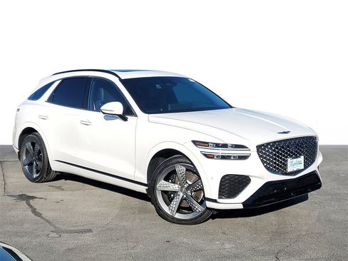 Used 2023 Genesis GV70 2.5T w/ Sport Prestige Package image 1