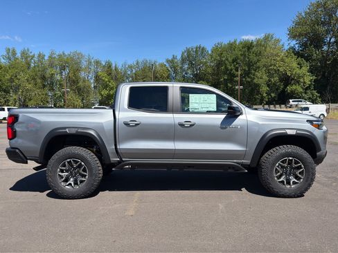 New 2026 Chevrolet Colorado ZR2 w/ Technology Package AWD/4WD image 29