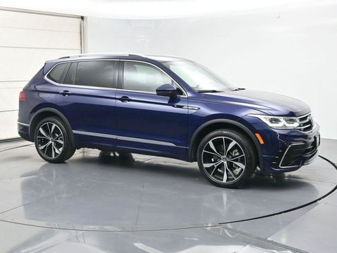 Used 2024 Volkswagen Tiguan SEL R-Line AWD/4WD image 27