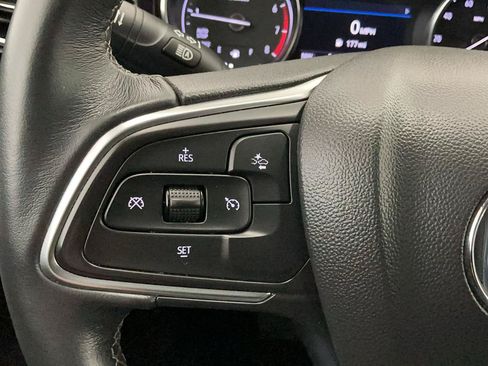 Used 2022 Buick Encore GX Select w/ Sport Touring Package AWD/4WD image 23