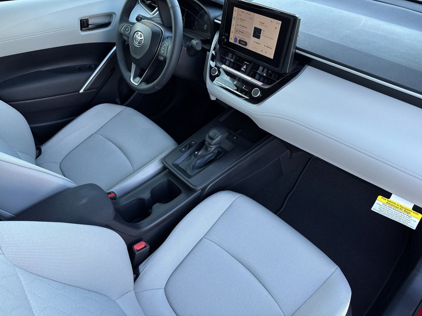 New 2026 Toyota Corolla Cross LE FWD image 17