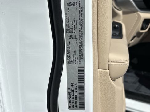 New 2025 Jeep Grand Cherokee Limited image 34